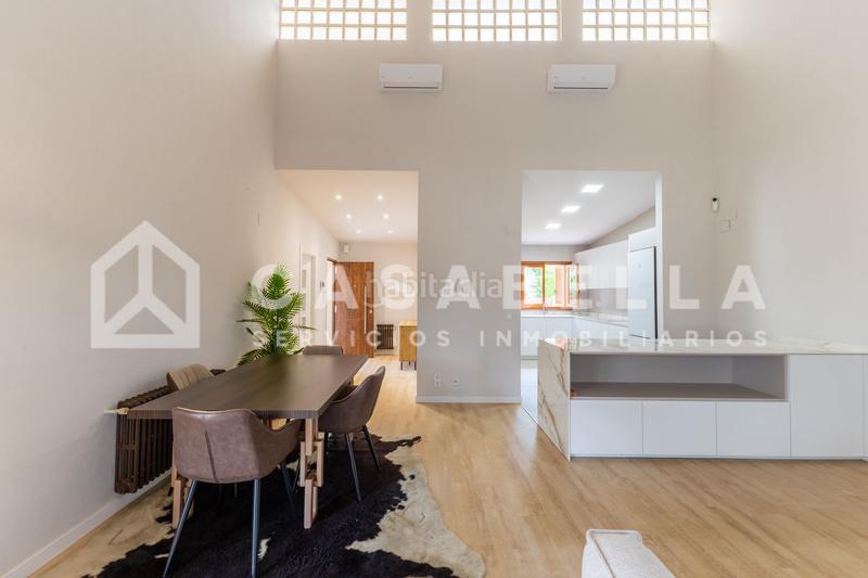 Foto 4a2a0742-58b9-4bb3-80c5-1b94461e4bae. Chalet casabella inmobiliaria vende villa de lujo en El Bosque. en Chiva