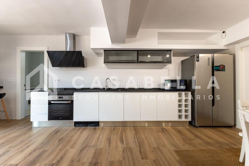 Foto 958a607f-3cbd-4c99-8aa4-def7c1328775. Chalet casabella inmobiliaria vende villa de lujo en El Bosque. en Chiva