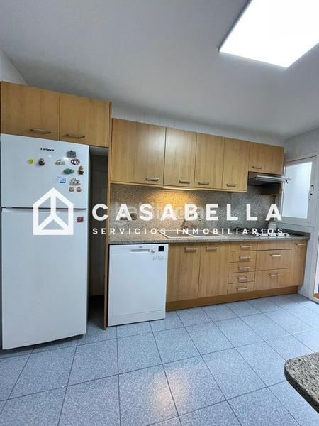 Foto a2038c35-2eb7-4cb5-a303-9913255ad7cd. Alquiler piso casabella inmobiliaria alquila vivienda destinada a estudiantes. en Valencia
