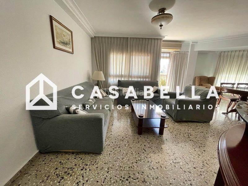 Foto f69fde64-44ee-4aab-a399-380c762c0e42. Alquiler piso casabella inmobiliaria alquila vivienda destinada a estudiantes. en Valencia