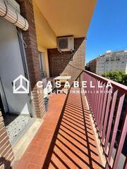 Lloguer Pis  Clariano. Casabella inmobiliaria alquila vivienda destinada a estudiantes.