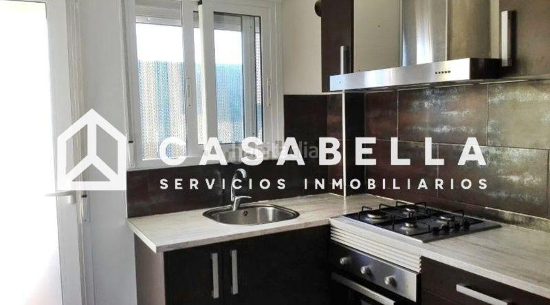 Foto c1b9459b-b2b8-4a59-b27a-2edda0ff72d2. Etagenwohnung mit heizung in El Perellonet Valencia