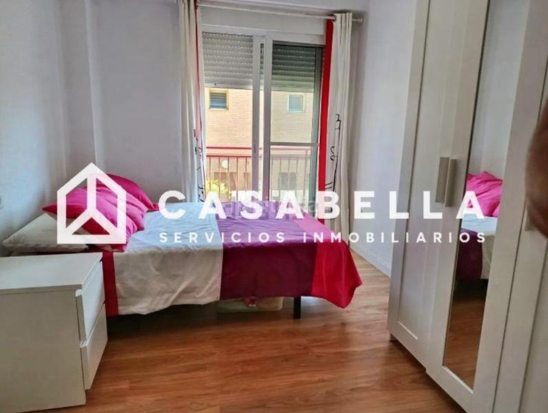 Foto dd3b409b-b770-41fb-ae2b-b2146033f162. Etagenwohnung mit heizung in El Perellonet Valencia