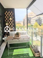 Pis a Nou Benicalap. Casabella inmobiliaria vende vivienda en edificio residencial en