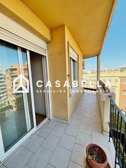 Pis a Exposició. Casabella vende exclusiva vivienda reformada en el barrio de exp