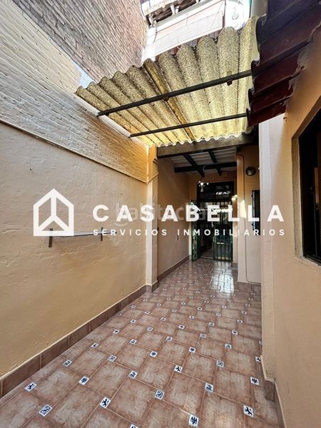 Foto 9eda0d41-0666-4628-bfea-cab5cc27adcc. Casa a El Cabanyal-El Canyamelar Valencia