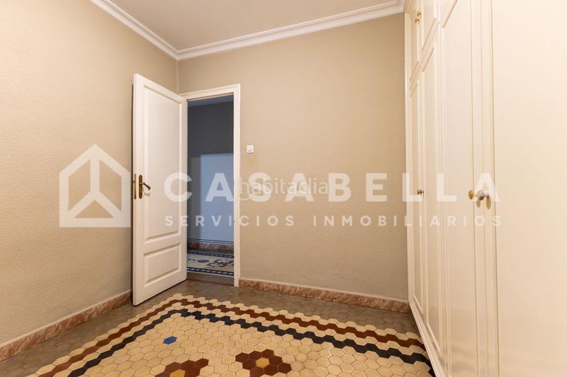 Foto d4a476e4-2d15-403a-a88b-f7661081f901. Etagenwohnung mit heizung in Arrancapins Valencia