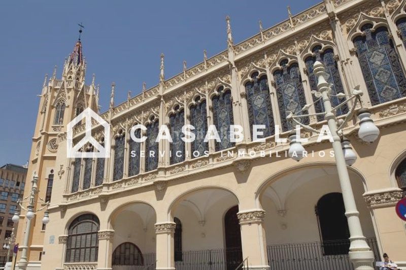 Foto 6d19b635-9193-4728-8e60-a8f321013303. Pis a Exposició Valencia