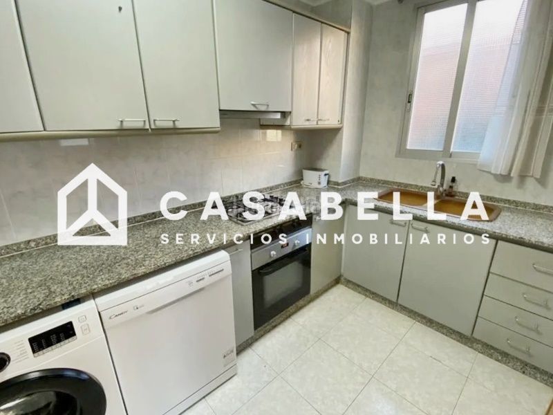 Foto fb93b695-7443-4678-a4da-dbcb9c5173eb. Pis a Exposició Valencia