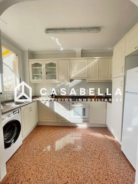 Foto 3181f1fd-c323-4b9c-90a3-f41bafcd4637. Alquiler piso casabella inmobiliaria alquila vivienda en el barrio Exposición. en Valencia