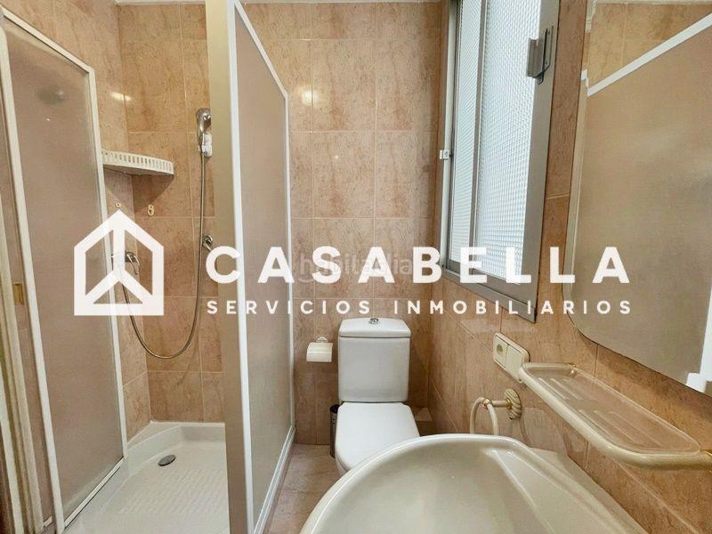 Foto 8949000d-6a21-424a-9e80-5684d8a91352. Alquiler piso casabella inmobiliaria alquila vivienda en el barrio Exposición. en Valencia