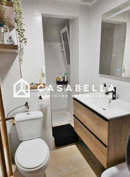 Foto 5cf543ac-1ad4-4190-9557-7cb27abca09b. Appartement avec chauffage dans Barrio Benicalap Valencia