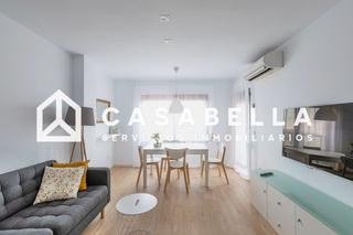 Pis a Mestalla. Casabella inmobiliaria vende excelente vivienda totalmente refor