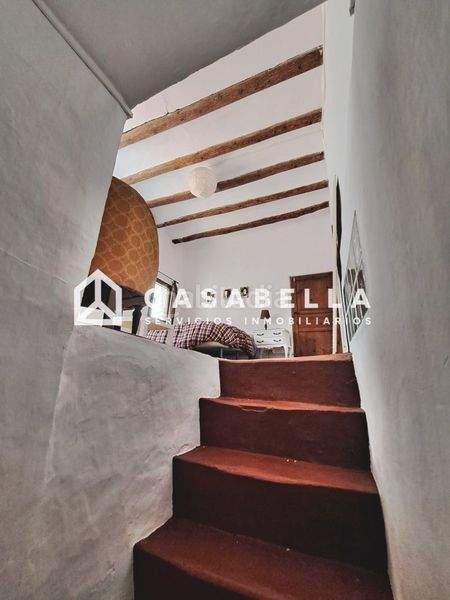 Foto 4c84330b-9860-4633-b429-e390602de3ff. Casa adossada amb calefacció a Pinet