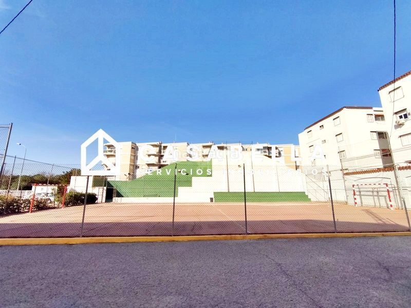 Foto dd6aa29e-c56b-439e-b4c1-b86451625cc7. Pis a El Perellonet Valencia