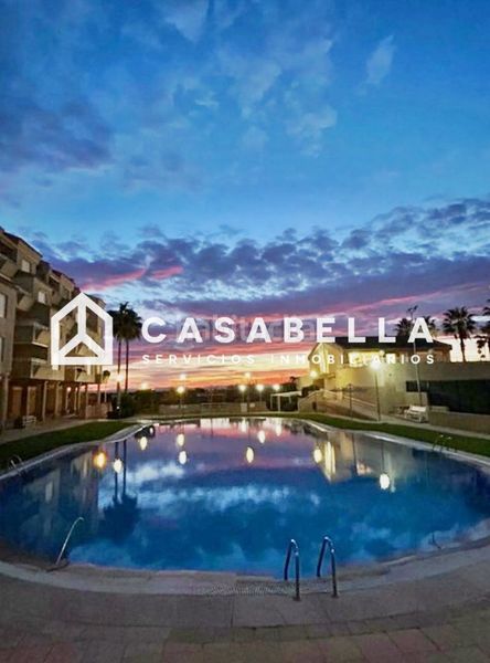 Foto c28ddc06-963e-4ff4-9f13-aad801953bd9. Pis amb calefacció piscina a El Perellonet Valencia