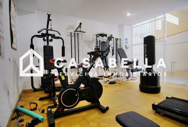 Foto f0dc79f8-050a-4833-8877-743f52a638c5. Pis amb calefacció piscina a El Perellonet Valencia