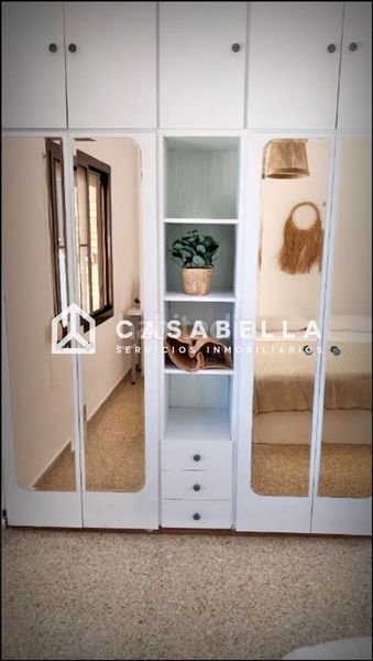 Foto c40ced03-8165-40b9-a4b2-b4f3d546a5a9. Pis a playa puerto de Sagunto Sagunt