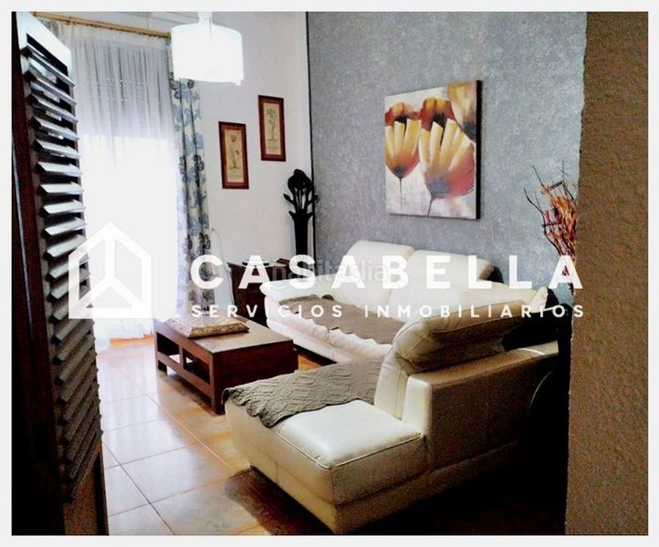 Foto f0083656-ece9-458b-a4db-956ca62f5c24. Pis amb calefacció a Russafa Valencia