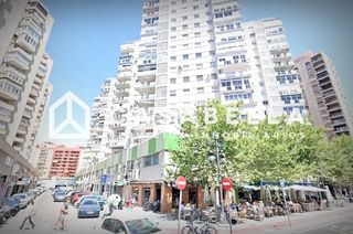 Pis a Ciutat Universitaria. Casabella inmobiliaria vende vivienda en ciutat universitaria.