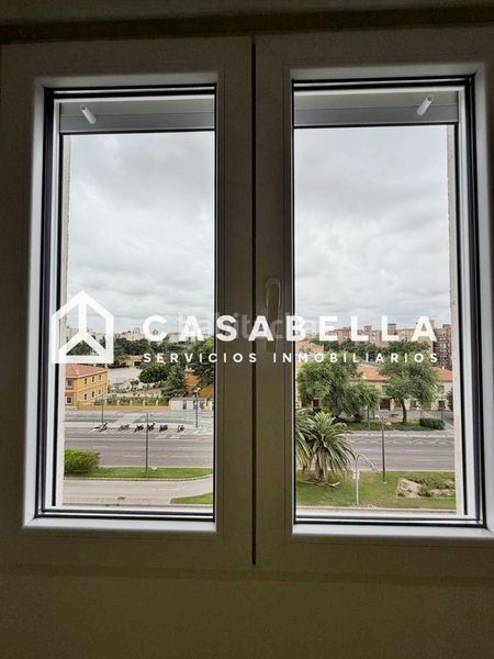 Foto dd142716-eef9-45c3-a3ed-b3f8d93dc2b3. Pis a Nou Moles Valencia