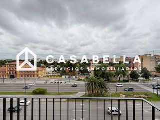 Pis  Cid. Casabella inmobiliaria vende vivienda completamente reformada a