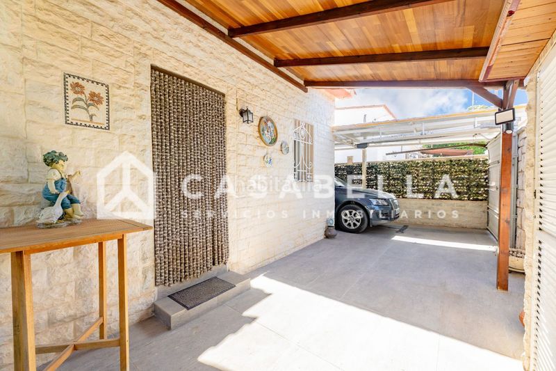 Foto 58d60363-0a07-4d7a-95f3-2ec1d0a81ea1. Casa amb calefacció piscina a La Cañada Paterna