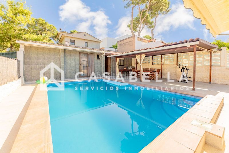 Foto 7b518151-2192-4939-8a16-bfb67dcb0d75. Casa amb calefacció piscina a La Cañada Paterna