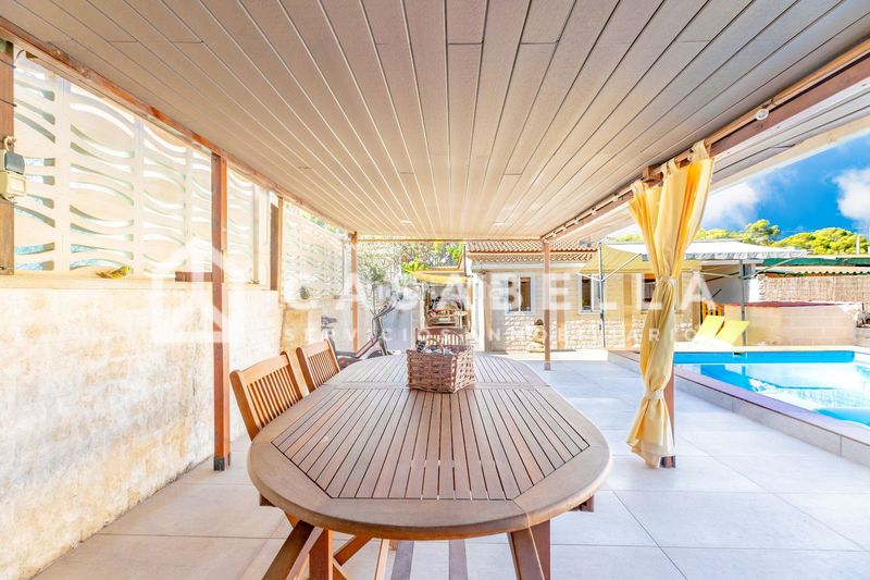 Foto ac93605b-1fe4-46d3-b7b9-1ea03b1ca687. Casa amb calefacció piscina a La Cañada Paterna
