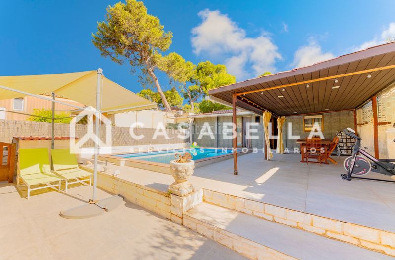Foto e120711b-b8ef-47c2-b367-1e05ef0a834d. Casa amb calefacció piscina a La Cañada Paterna