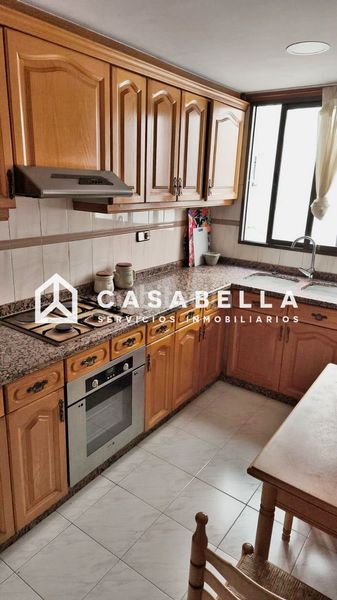 Foto e1ad15e1-2031-4634-8c9a-d39dfa9b4d3d. Pis amb calefacció a Mont Olivet Valencia