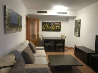 Flat in Barrio de Benimaclet. Casabella inmobiliaria vende piso totalmente reformado y exterio