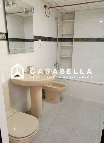 Foto 108bb15e-9af4-4a99-bcfe-a625c5026e49. Casa a El Cabanyal-El Canyamelar Valencia