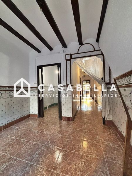 Foto a608457d-3792-42a4-8d12-2f9764e41e1e. Casa a El Cabanyal-El Canyamelar Valencia