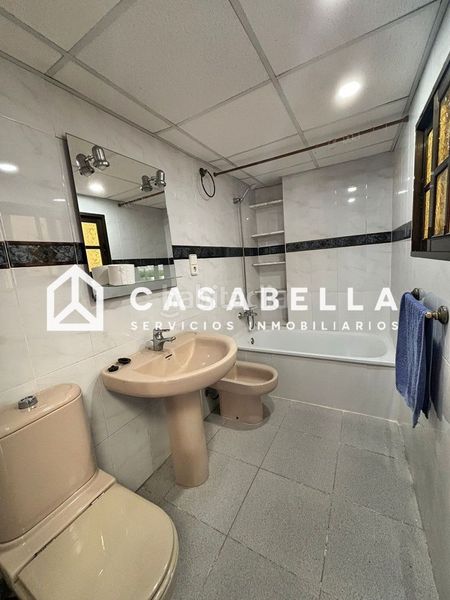 Foto b2b83b36-44e6-479f-8daa-f2b9be46ffd6. Casa a El Cabanyal-El Canyamelar Valencia