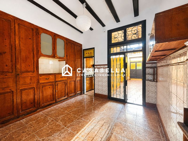 Foto d3edd1e3-6e49-4df6-84ad-60ac78f3aa7c. Casa a El Cabanyal-El Canyamelar Valencia