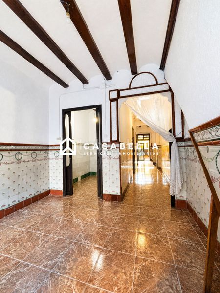Foto e3bef618-0853-4a8f-9761-9330a40dbed4. Casa a El Cabanyal-El Canyamelar Valencia