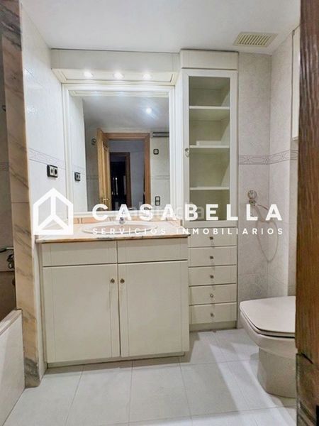 Foto 53f6a750-7ba3-4890-9ea2-78f5cf0a5fe4. Pis amb calefacció a Exposició Valencia