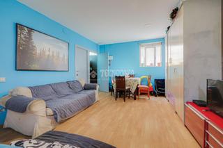 Business premise in Bellvitge. Local comercial en venta en lhospitalet de llobregat