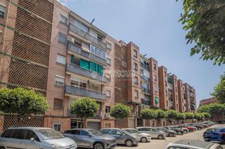 Studio in Centre-Can Nadal. Piso en venta en sant feliu de llobregat