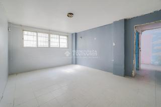 Flat in Bellvitge. Piso en venta en lhospitalet de llobregat
