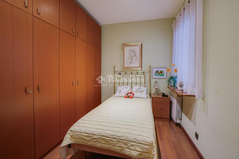 Foto 6f537782-b12d-48b0-9581-4151b42c148b. Piso  en venta en Centre-Can Nadal Sant Feliu de Llobregat