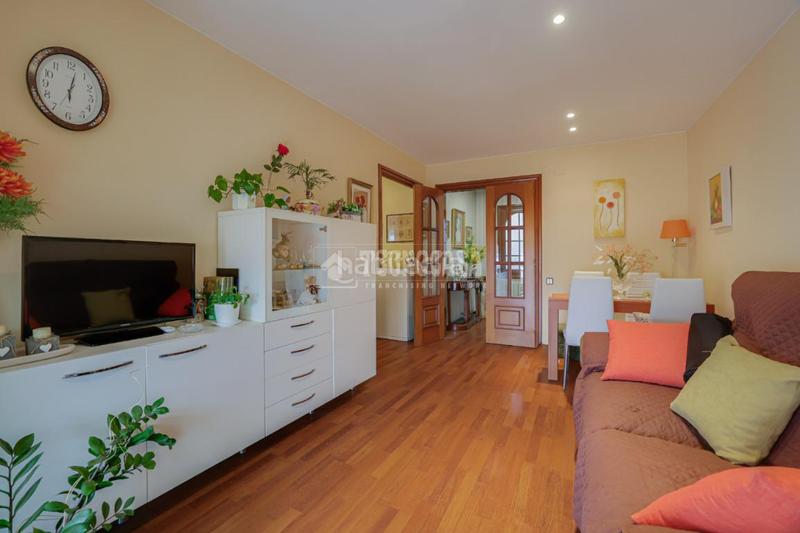 Foto 6f7703d0-c514-4121-ba82-833a5f6437ef. Piso  en venta en Centre-Can Nadal Sant Feliu de Llobregat