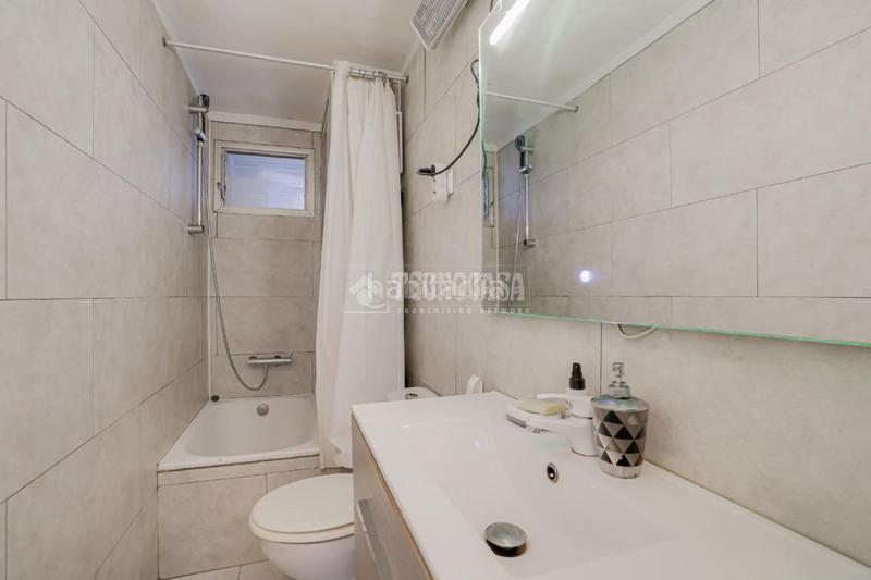 Foto 1b37bb69-0bce-4572-80ef-077a86b20c92. Flat in Bellvitge Hospitalet de Llobregat (L´)