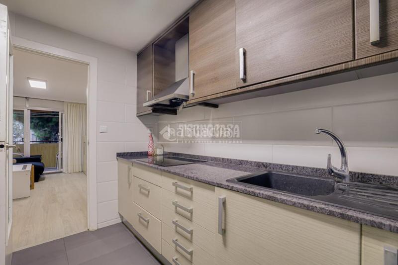 Foto 5216c621-86a0-4c74-a218-bb39d03a4f4a. Flat in Bellvitge Hospitalet de Llobregat (L´)