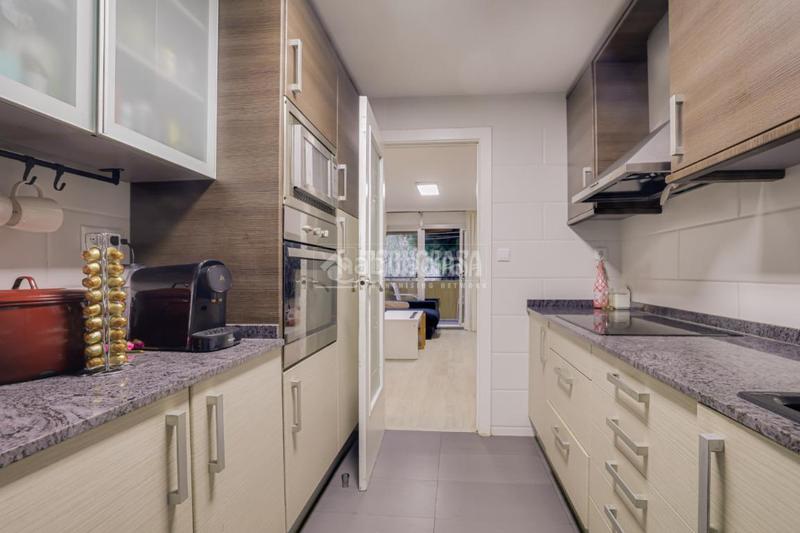 Foto 8945c6ea-4f8c-4c9e-a0a7-8b1a9e18e6d1. Flat in Bellvitge Hospitalet de Llobregat (L´)