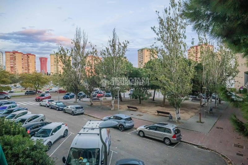 Foto f9560c49-eedf-4f29-a578-20821e3652b9. Flat in Bellvitge Hospitalet de Llobregat (L´)