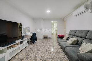 Flat in Bellvitge. Piso en venta en lhospitalet de llobregat