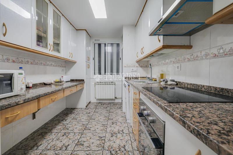 Foto df5e2846-7211-412d-b310-c362989efb95. Pis a Bellvitge Hospitalet de Llobregat (L´)