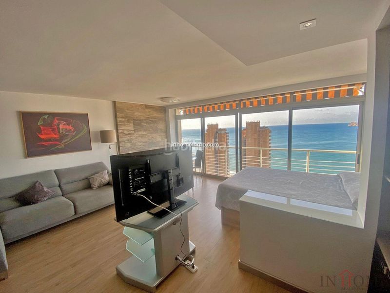Foto 57cf031c-3caf-4d12-87a9-602b9974b228. Estudi a Playa Levante Benidorm